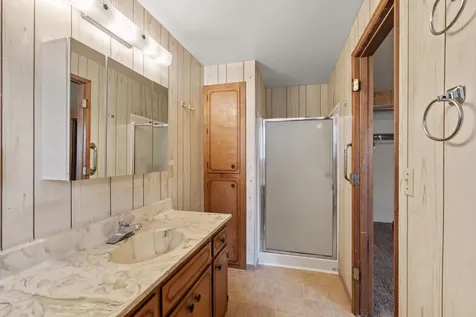 837 S Royal Avenue Eagle Point OR 97524