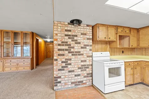837 S Royal Avenue Eagle Point OR 97524