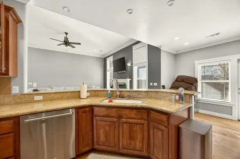 1617 Tennessee Lane Central Point OR 97502