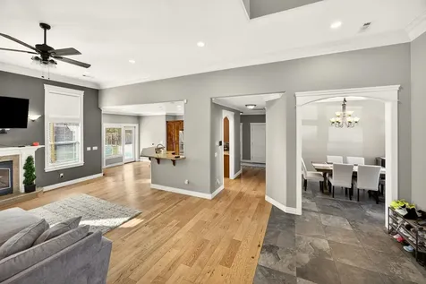 1617 Tennessee Lane Central Point OR 97502