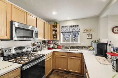 2228 SW 23rd Street Redmond OR 97756