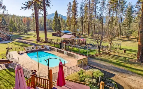 16547 Meadows Road White City OR 97503