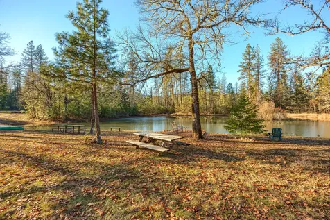 16547 Meadows Road White City OR 97503