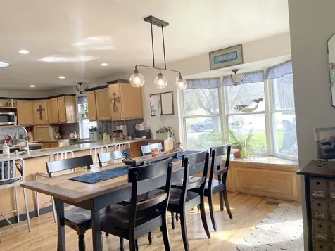 753 W Evans Creek Road Rogue River OR 97537