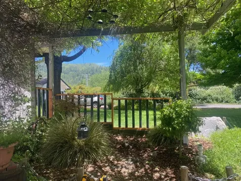 753 W Evans Creek Road Rogue River OR 97537