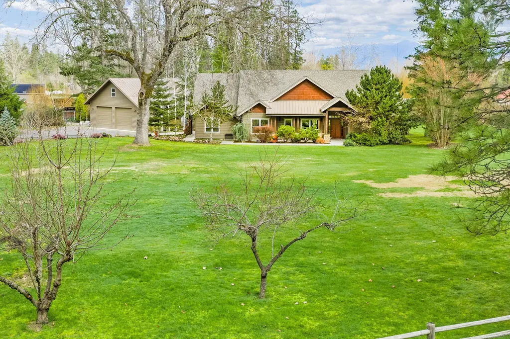 3070 Sand Creek Road Grants Pass OR 97527