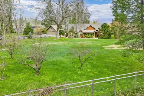 3070 Sand Creek Road Grants Pass OR 97527