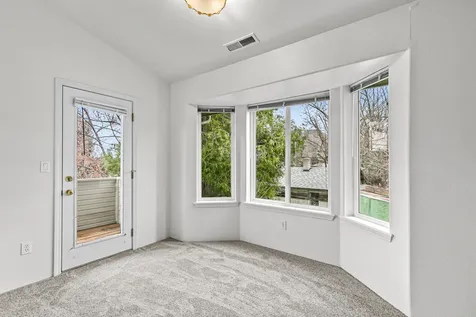 1224 N Modoc Avenue Medford OR 97504