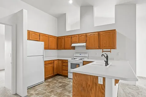 1224 N Modoc Avenue Medford OR 97504