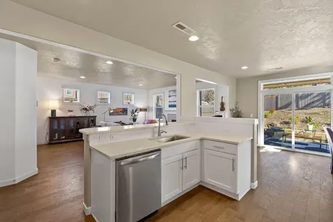 20657 SE Meadowsweet Drive Bend OR 97702
