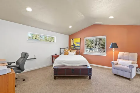 20657 SE Meadowsweet Drive Bend OR 97702