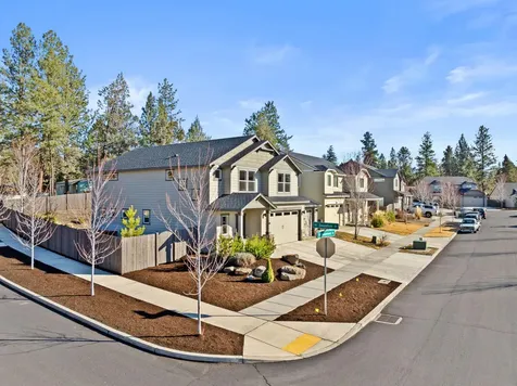 20657 SE Meadowsweet Drive Bend OR 97702
