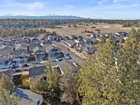 20657 SE Meadowsweet Drive Bend OR 97702