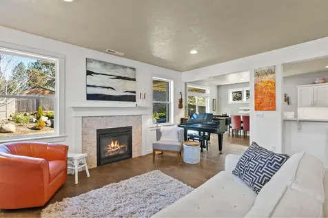 20657 SE Meadowsweet Drive Bend OR 97702