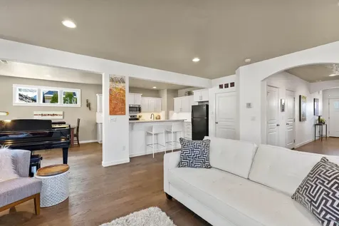 20657 SE Meadowsweet Drive Bend OR 97702