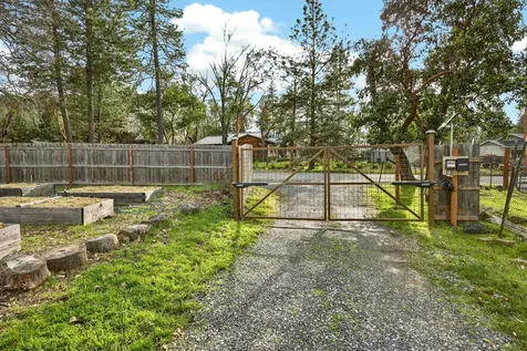 51 Sterling Creek Road Jacksonville OR 97530