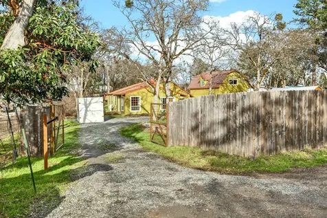 51 Sterling Creek Road Jacksonville OR 97530