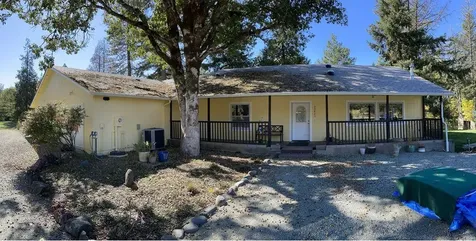 33821 Tiller Trail Highway Tiller OR 97484