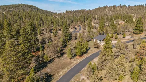 1132 Paper Birch Way Klamath Falls OR 97601