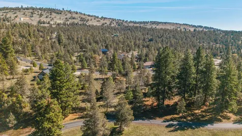 1132 Paper Birch Way Klamath Falls OR 97601