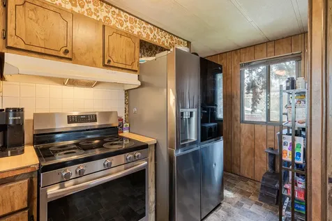2533 Terrmont Street White City OR 97503