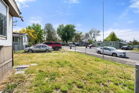 2533 Terrmont Street White City OR 97503