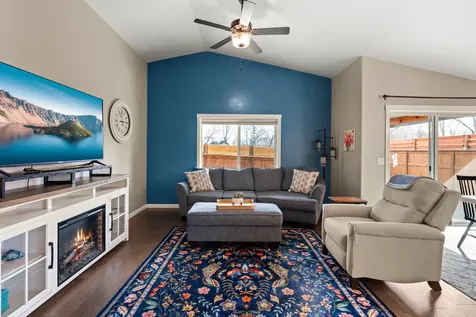 2035 SW Truman Way Grants Pass OR 97526