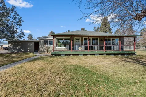 481 SW Helmholtz Way Redmond OR 97756