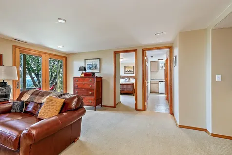 290 Skycrest Drive Ashland OR 97520