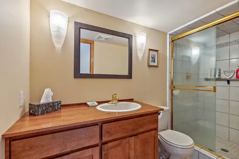 290 Skycrest Drive Ashland OR 97520