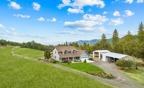 12838 Ramsey Road Gold Hill OR 97525