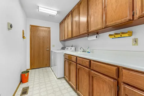 12838 Ramsey Road Gold Hill OR 97525
