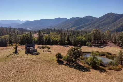 12838 Ramsey Road Gold Hill OR 97525