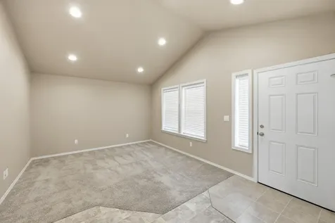 1915 SW 23rd Street Redmond OR 97756