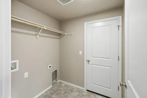 1915 SW 23rd Street Redmond OR 97756