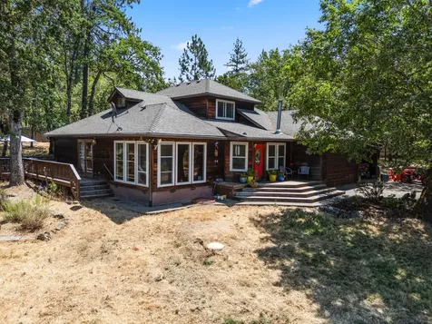 510 Copper Drive Grants Pass OR 97527