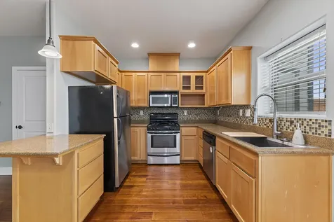 185 Logan Avenue Central Point OR 97502