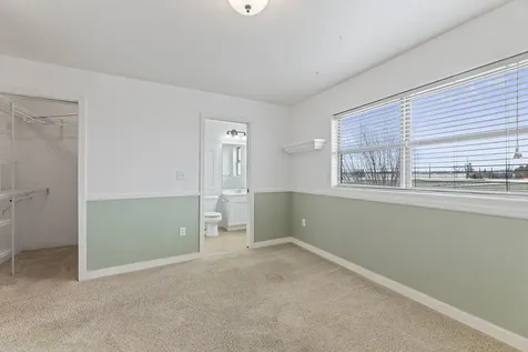 185 Logan Avenue Central Point OR 97502