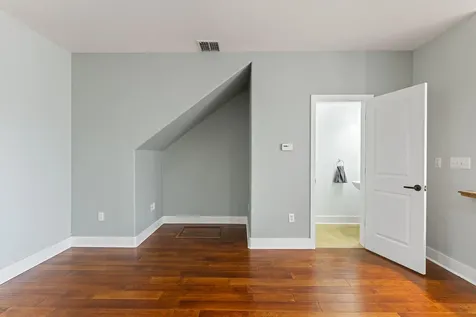 185 Logan Avenue Central Point OR 97502