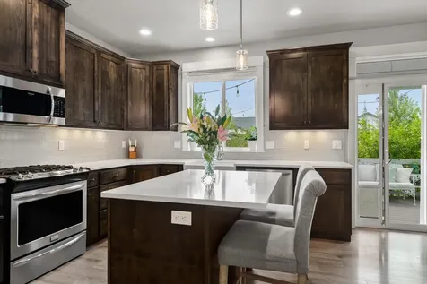 1607 NW Underpass Avenue Redmond OR 97756