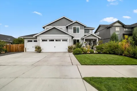 1607 NW Underpass Avenue Redmond OR 97756