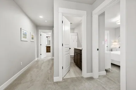 1607 NW Underpass Avenue Redmond OR 97756