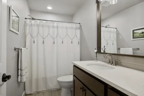 1607 NW Underpass Avenue Redmond OR 97756