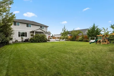1607 NW Underpass Avenue Redmond OR 97756