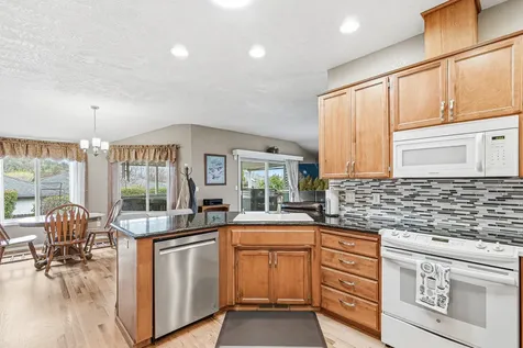 1620 Edgevale Avenue Medford OR 97504