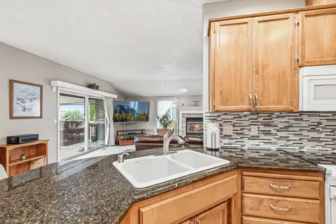 1620 Edgevale Avenue Medford OR 97504
