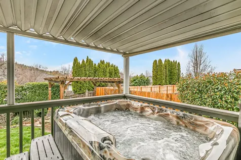 1620 Edgevale Avenue Medford OR 97504