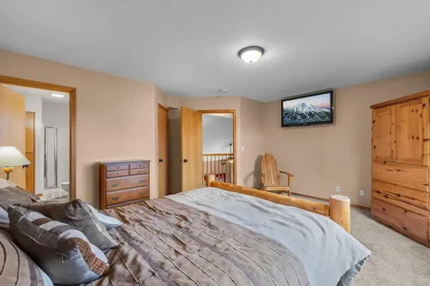 2985 NE Alpenglow Place Bend OR 97701