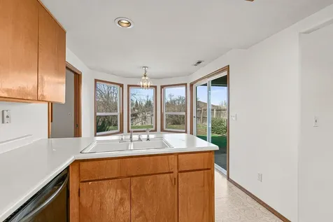 278 Sparrow Way Medford OR 97501