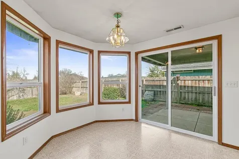 278 Sparrow Way Medford OR 97501